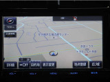 直感的に操作出来るナビゲーションを搭載。ルート案内が分かりやすく、運転中のストレスを軽減します。目的地までスムーズに導いてくれる、実用性の高い装備です。