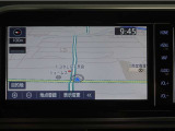 視認性に優れたナビゲーションを装備。現在地が分かりやすく、初めての場所でも安心してドライブ出来ます。日常使いから遠出まで、頼れる装備です。