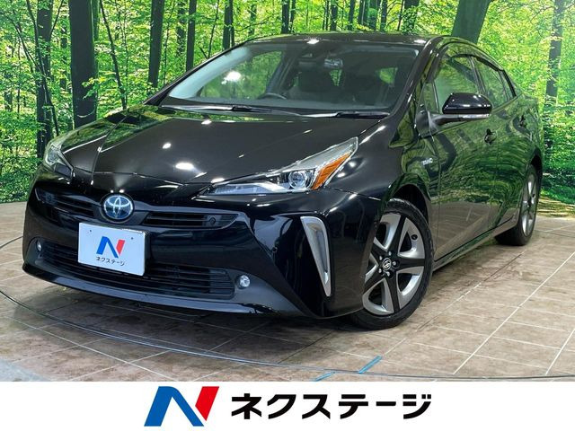 トヨタ プリウス 