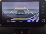 バックでの車庫入れも安心です! リアカメラが付いているバックモニター付のナビを装備しております。操作線もついており距離感も画面から確認できます。