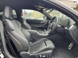 時を経ても深い魅力を放ち続けるBMW。より快適にお乗り頂くためにサポートプログラムをご用意しております。※認定中古車保証は登録日より最長4年間まで延長が可能です。