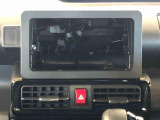 当車両はオーディオレスです。多彩なナビゲーション・オーディオをご用意しております。詳しくは当店スタッフにお問い合わせください。