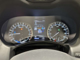 メーター内のディスプレイには運転をサポートするさまざまな情報を表示