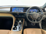 見通しのよいすっきりとした視界で、誰でも運転しやすいです。運転のしやすさは疲れにくさにも繋がりますよ♪