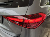 車検や点検でご入庫の際には、メルセデス・ベンツの代車を無料でご利用頂けます。お買いかえのきっかけになる事も多く大変好評を頂いております。乗ってみたいお車などございましたら是非ご相談ください!