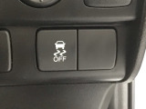 【VSA】ブレーキ時の車輪ロックを防ぐABS、加速時などの車輪空転を抑えるTCS、旋回時の横滑り抑制の3つの機能をトータルに制御!予期しないクルマの挙動の乱れを防ぐ安全装備です♪