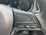 ステアリングスイッチ搭載!ハンドルひとつで手を離さなくても運転中視線をそらさなくても操作が出来て便利です