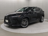 レクサスのコンパクトクロスオーバーSUV「NX」。本革シートや三眼フルLEDヘッドライトを装備する「NX250バージョンL」です。
