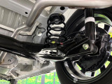 お車を安心してお乗りいただく為には、足回りの定期点検が欠かせません。サービスサポート(有償保証)では無料点検もご提供しており、安心のカーライフをお過ごしいただけるサポート体制が整っています。