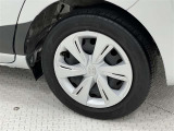 タイヤサイズは185/60R15!納車前の点検時にタイヤ交換させていただきます!