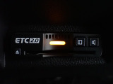 デザインスッキリのビルトイン『ETC』!高速道路の特典はもちろん、キャッシュレスなので料金所では徐行するだけで通過可能です!