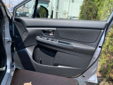 ☆クルマ買ったらエンジンオイル無料のテクノオートリアルです。納車時より走行距離4000キロ又は6ヶ月に一回のペースでご来店していただければ、エンジンオイル交換が無料です!工賃・オイル代金が0円!