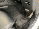 第三者機関による評価点を基準に、4.5点以上の良質車のみを展示しております。お車の品質や状態を特に気にされるお客様は、是非一度当店へお越し下さい。きっとご満足のいくお車が見つかります!