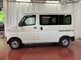 【スマートアシスト搭載車】 衝突回避支援ブレーキ機能(対車両・歩行者)、衝突警報機能(対車両・対歩行者)、誤発信抑制制御機能などの機能で安全な運転をサポートします