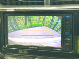 【バックカメラ】駐車時に後方がリアルタイム映像で確認できます。大型商業施設や立体駐車場での駐車時や、夜間のバック時に大活躍!運転スキルに関わらず、今や必須となった装備のひとつです!