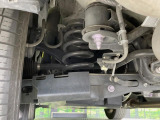 お車を安心してお乗りいただく為には、足回りの定期点検が欠かせません。サービスサポート(有償保証)では無料点検もご提供しており、安心のカーライフをお過ごしいただけるサポート体制が整っています。