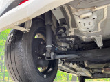 お車を安心してお乗りいただく為には、足回りの定期点検が欠かせません。サービスサポート(有償保証)では無料点検もご提供しており、安心のカーライフをお過ごしいただけるサポート体制が整っています。