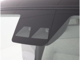 TOYOTA SAFETY SENSEは道路状況、車両状態、天候状態及びドライバーの操作状況などによっては、作動しない場所があります。あくまで運転補助機能です。
