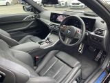また、BMW正規認定中古車は、エマージェンシーサービスが自動付帯。24時間365日、皆様のカーライフをサポート致します。確かな安心のうえで、「駆けぬける歓び」をご堪能ください。
