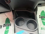 飲み物を取りやすく運転中も使いやすいです