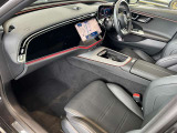 納車前にはメーカーの規定に基づき、認定中古車としてしっかりとした整備を行い、ご納車させて頂きます。しっかりと整備を行い、リフレッシュした愛車をお客様のお手元にお届けいたします。