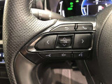 【ステアリングスイッチ】左です。ハンドルから手を離さず、運転に集中したまま手元でオーディオ操作等ができます。