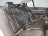 【エアバック】BMWのエアバックやその他の安全装備は、互いに補完しあう事で徹底した安全性を貫きます。万一の事故の際にそれぞれ最適な保護を提供してくれます!