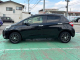 見た目以上に室内広くて快適で、運転しやすいコンパクトサイズで便利な一台ですよ♪