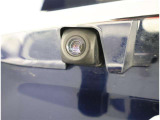 バックカメラが付いているので後方確認が非常にしやすいです。今や運転初心者も熟練者も必須装備!ついていて損はないですね♪