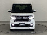 LEDヘッドライトを装備しています。LEDヘッドライトはとても明るく、雨の日や夜間走行も安全・安心です。