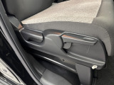 運転席シートハイトアジャスター