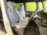 もちろん車内はキレイです♪よりクリーンな状態をキープしたいお客様には『ナノゾーンコート』がおすすめ!新型コロナウイルス対策や、除菌・消臭に効果を発揮し多くの方にご好評いただいております。