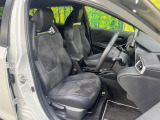 運転席シート廻りは使用感も少なく、良好な状態となっています。前オーナー様が丁寧に使っていたことがよくわかりますね。