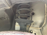 お車を安心してお乗りいただく為には、足回りの定期点検が欠かせません。サービスサポート(有償保証)では無料点検もご提供しており、安心のカーライフをお過ごしいただけるサポート体制が整っています。
