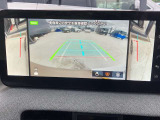 NissanConnectナビゲーションと車載通信機を通じ、ネットワークへ繋げる事で様々なサービスを提供。プロパイロットの連動だけでは無く、豊かなカーライフを実現致しました。