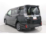 ヴォクシー 2.0 ZS 4WD 