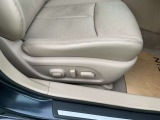 前席電動パワーシート