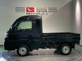 納車前にはプロのメカニックが点検、整備を行いますので安心してお乗り頂けます!!