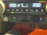 【シートヒーター&ベンチレーション】夏場は涼しい風でお尻や背中の熱やムレを防ぎ、冬はエアコンよりも早く温まってポカポカに!季節を問わず快適に過ごせます。