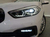 安心のBMW認定中古車は100項目の箇所を徹底的にチェック致します。機械的な箇所や電気系、コンピューターなどをご納車前に点検し、交換基準に達した部品は全て新品に修理返品した後にご納車致します。