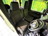 運転席シート廻りは使用感も少なく、良好な状態となっています。丁寧に使われていたことがよくわかりますね。