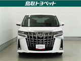また、お車にあまり詳しくない方でも気軽に立ち寄って頂けるお店作りを目指しています。中古車選びに不安があるという多くのお客様の声に応えるべく『親切・丁寧・明瞭』をキーワードにしっかりサポート致します。