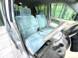 運転席シート廻りは使用感も少なく、良好な状態となっています。丁寧に使われていたことがよくわかりますね。