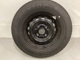 当社にてデモ走行時に装着していた中古スタットレスタイヤ+ホイール4本セットを用意致しました。(2025年製、タイヤ+ホイールは現状渡し、保証対象外です)