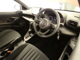 見通しのよいすっきりとした視界で、誰でも運転しやすいです。運転のしやすさは疲れにくさにも繋がりますよ♪