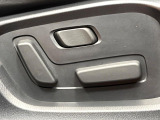 【パワーシート】スイッチ一つで簡単にシートの微調整が可能!電動だから力もいりません!快適なシートポジションにセットして、快適なドライブをお楽しみください。