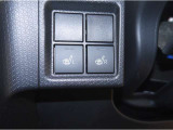 両席フロントシートヒータースイッチ