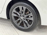 タイヤサイズは215/45R17!純正アルミホイール!納車前の点検時にタイヤ交換させていただきます!