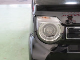LEDヘッドライトは、点灯の瞬間から光量を発揮し、突然暗くなるトンネルなどでの安定感を高めます。