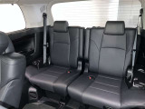 ゆとりある広々とした車内空間は、ドライブを始め買い物やレジャーなど、幅広く活躍します。一人でもみんなとでもお出かけを楽しみましょう!